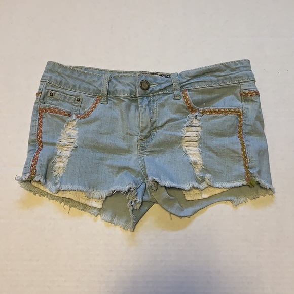 Hot Kiss Boho Cut Off Shorts - Junior’s Size 5 - Picture 2 of 6